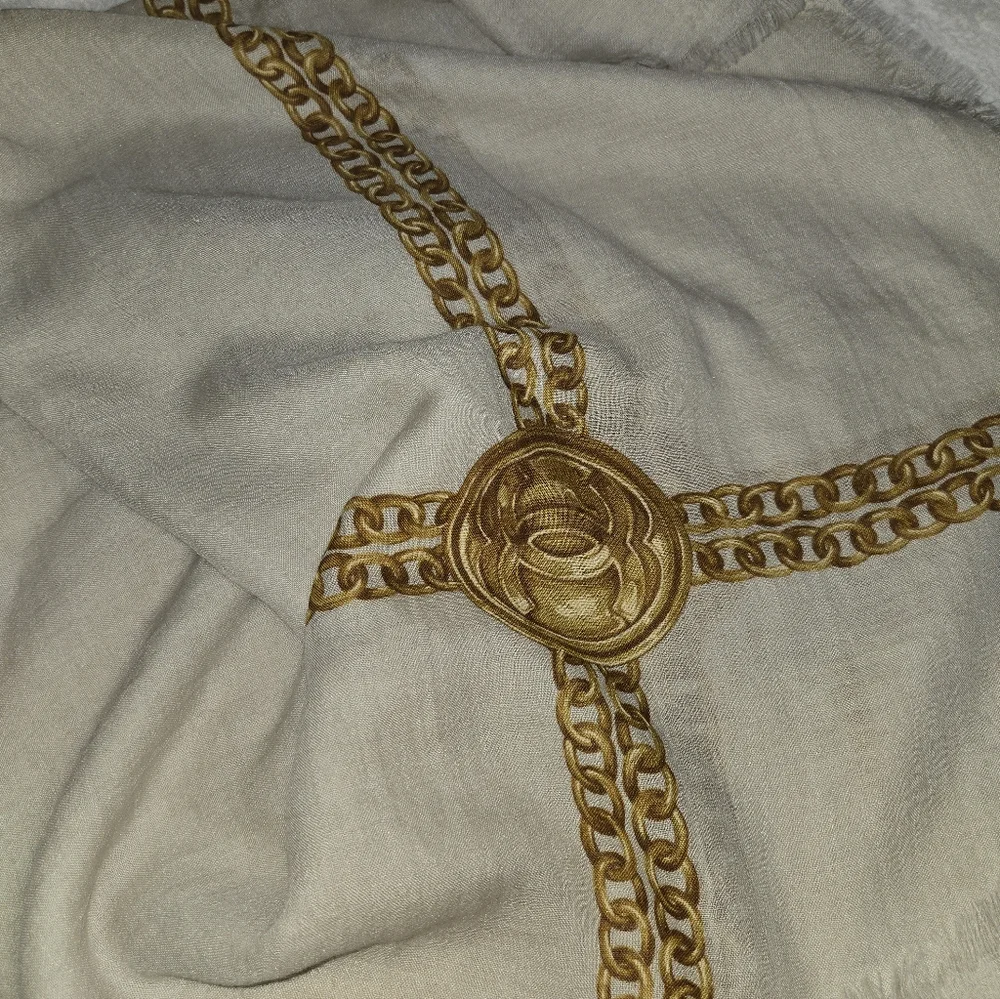 🔥 Chanel Chain Scarf EUC 🔥
